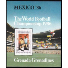 1986 Grenada - Grenadines Mi.786/B113 Overprint - ARGENTINA-3 GERMANY-2 12,00 €