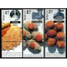 2000 Israel Michel 1563-1565 Israeli Food: Couscous, Gefilte Fish, Falafel 3.50 €