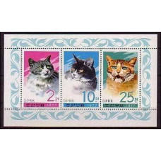 1977 Korea, North Mi.1659-61KL Cats 13.00 €