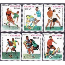 1989 Mozambique Michel 1166-1171 1990 World championship on football of Italien 5.00 €