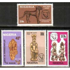 1982 Nigeria Michel 404-407** Musseum 3.80 €