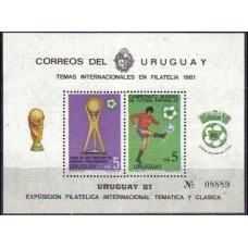 1981 Uruguay Michel 1630-31/B51 1982 World championship on football of Spanien 30.00 €