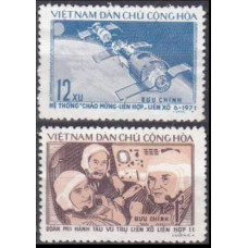 1972 Vietnam Mi.717-718 Soyuz 11 3,50 €
